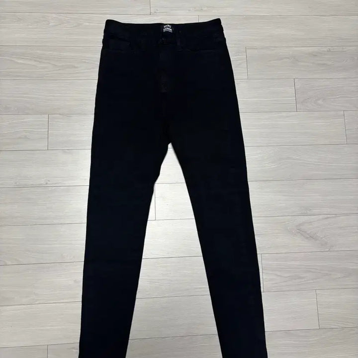 [BUNJANG] High-Waisted Black Skinny Jeans / 블랙 스키니진