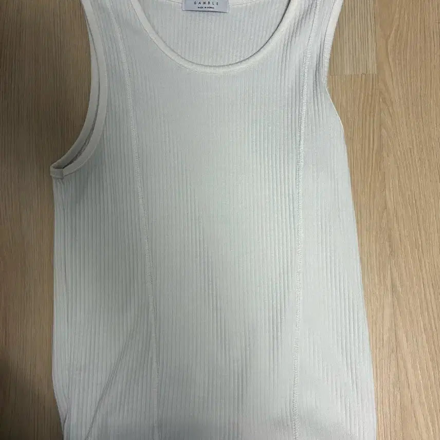 [BUNJANG] Hughes Nest Sleeveless Top Bundle Set / 휴즈네스트 나시 일괄판매
