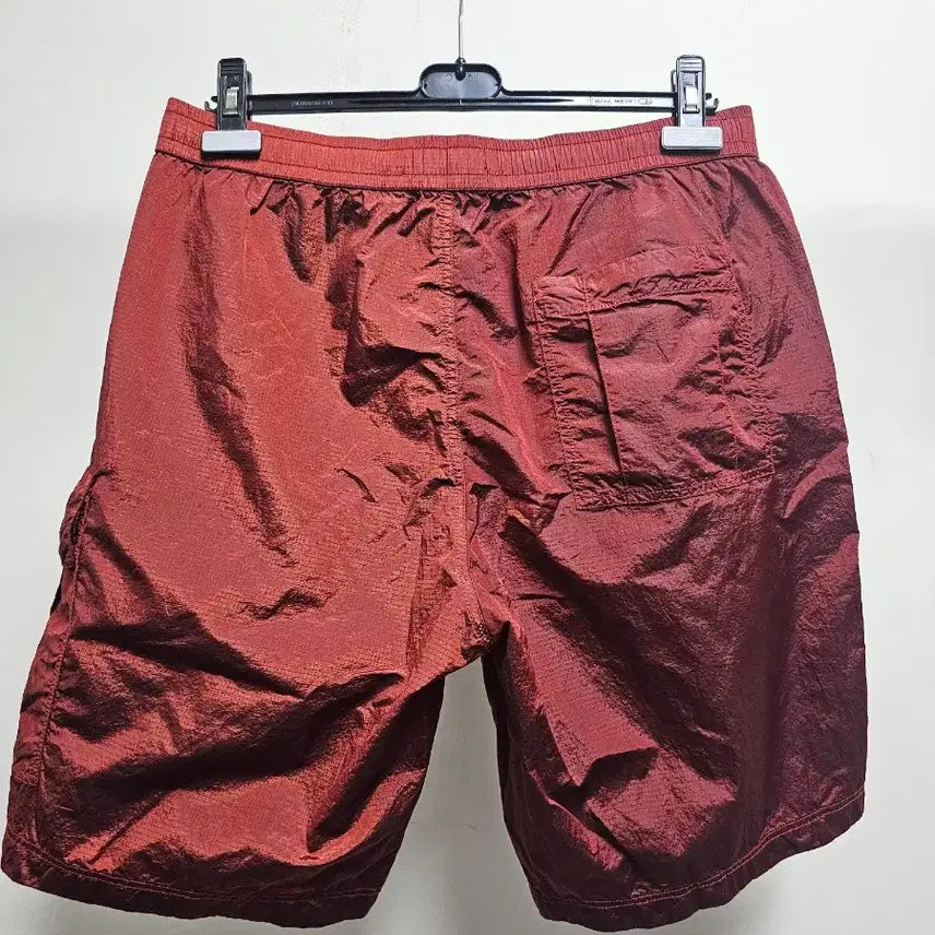 [BUNJANG] Stone Island Nylon Metal Ripstop Shorts / 스톤아일랜드 나일론 메탈 립스탑 반바지