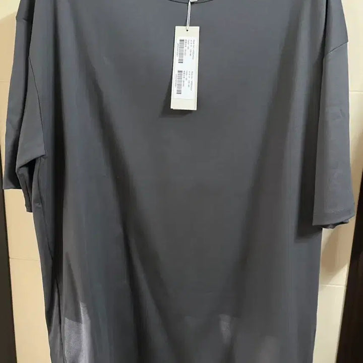 [BUNJANG] EBBEN Short Sleeve T-Shirt Grey/Green Size 1 / 에비너 반팔티 그레이,그린색 1사이즈 팝니다