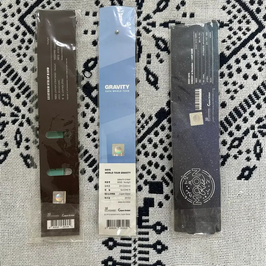 [BUNJANG] DAY6 Young K Watch Strap Bundle (ymmd, Gravity, Edacious) / 데이식스 워치 스트랩 일괄 영케이 에데식 ymmd 그래비티 마데워치