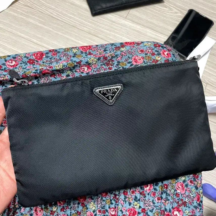 [BUNJANG] Prada Strap Pouch/Clutch (1NH545) / 프라다스트랩파우치/클러치 (1NH545)