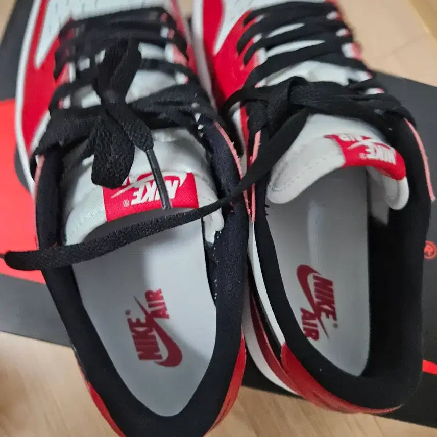 [BUNJANG] Air Jordan 1 Retro Low OG Chicago Red / [270] 조던 1 레트로 로우 OG 시카고 레드