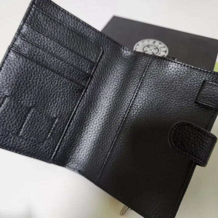 [BUNJANG] Leather Passport Holder / 가죽 여권지갑