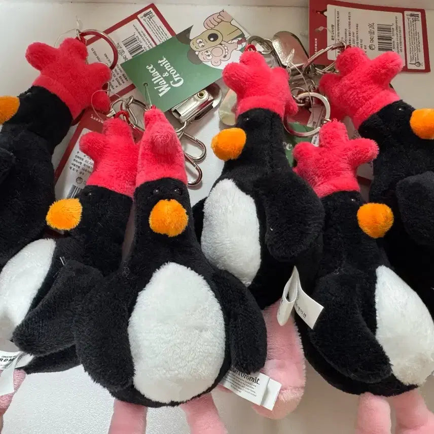 [BUNJANG] Wallace &amp; Gromit Penguin McGrew Plush Keychain / 월레스와 그로밋 펭귄 맥그로우 인형 키링 판매