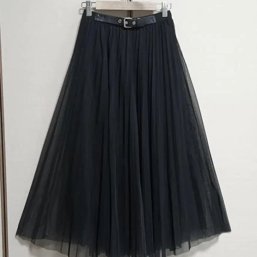 [BUNJANG] Le.nic Double-Layered Pleated Skirt with Belt / Le.nic 벨트 이중지 샤스커트