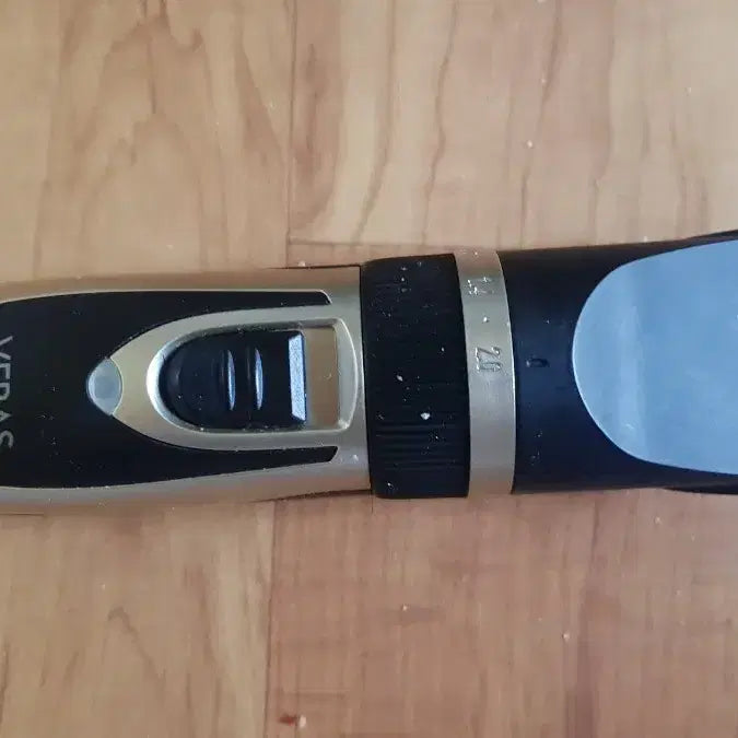 [BUNJANG] Veras Hair Clipper / 베라스 이발기