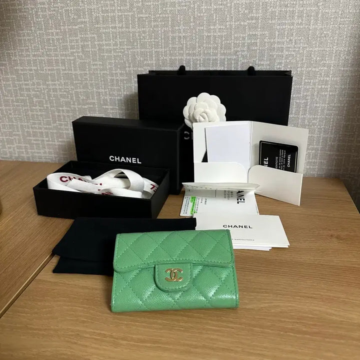 [BUNJANG] Chanel Caviar Classic Card Holder / 샤넬 캐비어 클래식 카드지갑