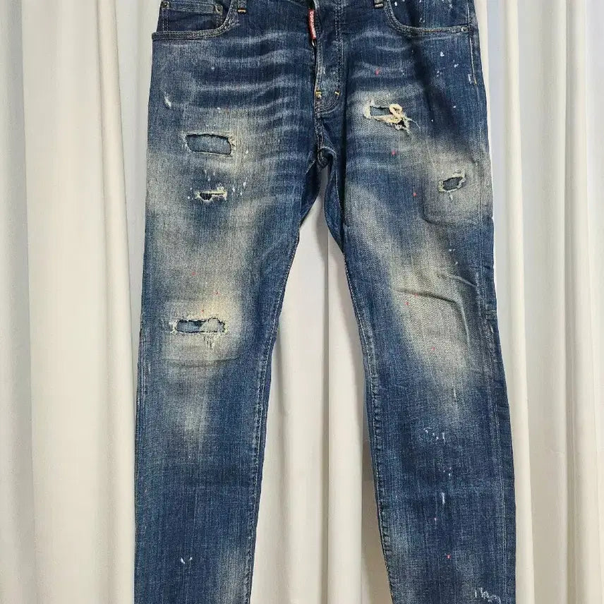 [SOLD OUT] Dsquared2 디스퀘어드 데미지 워싱 청바지  50