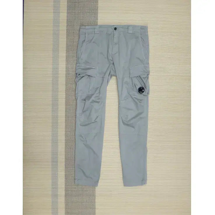 [BUNJANG] CP Company Lens Stretch Satin Cargo Pants / (32-33인치) 씨피 컴퍼니 렌즈 스트레치 새틴 카고 바지