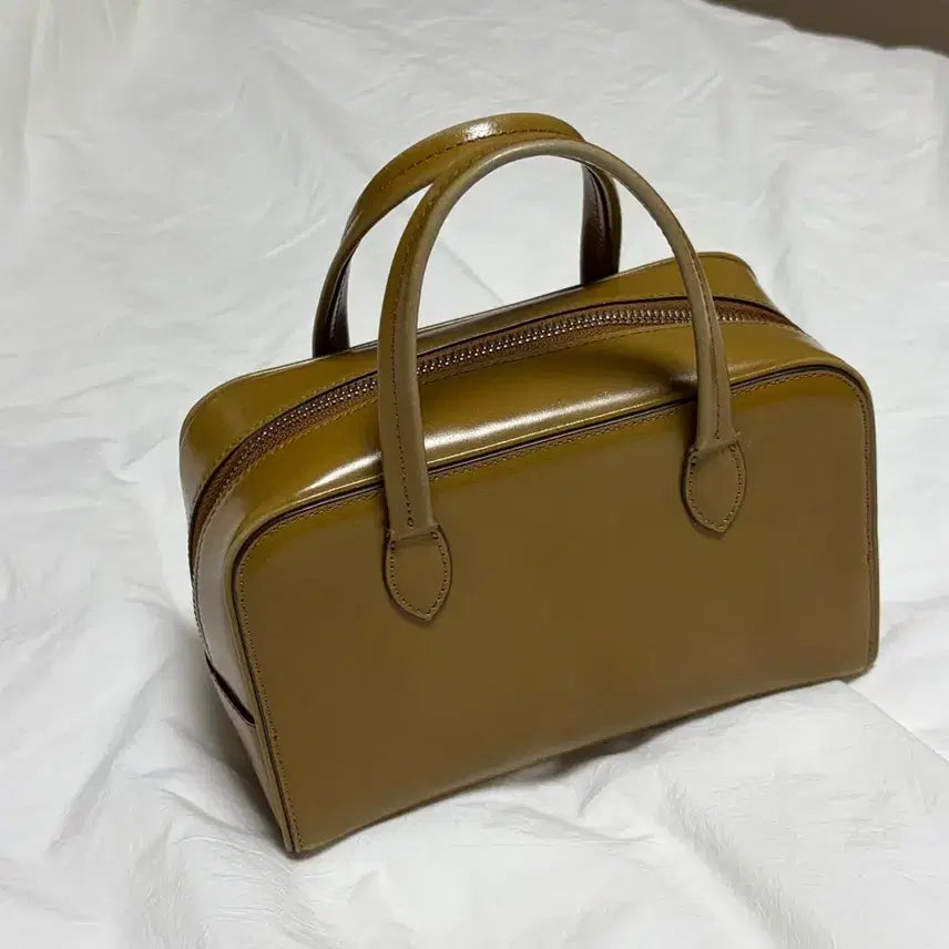 [SOLD OUT] 투티에 로케백 미니 카멜