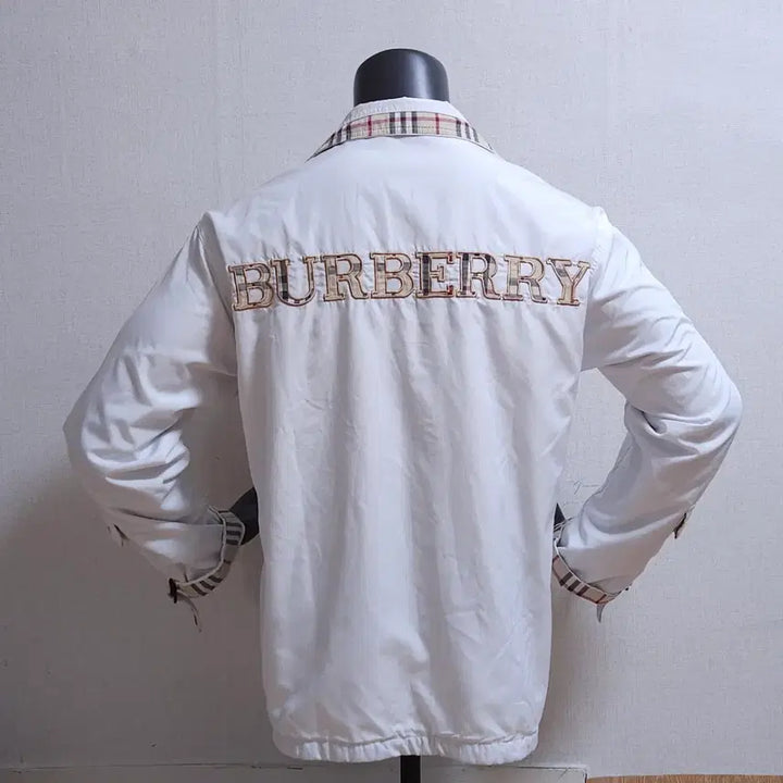 [BUNJANG] Burberry Safari Jacket Jumper / 버버리 사파리형자켓 점퍼 110