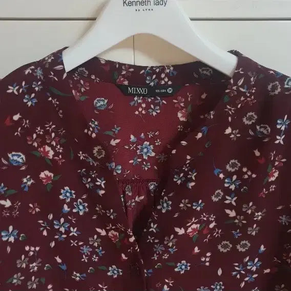 [BUNJANG] Mixxo Floral Print Blouse / 미쏘 블라우스/55반-66
