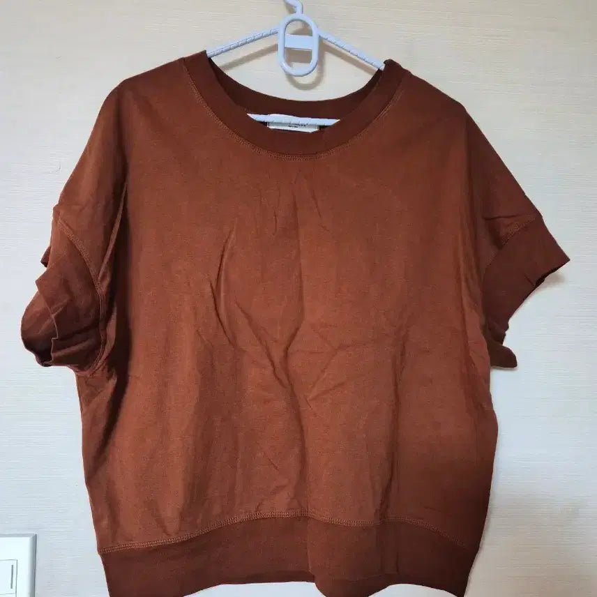 [BUNJANG] Brown Short Sleeve T-Shirt / 브라운 반팔 맨투맨 티셔츠