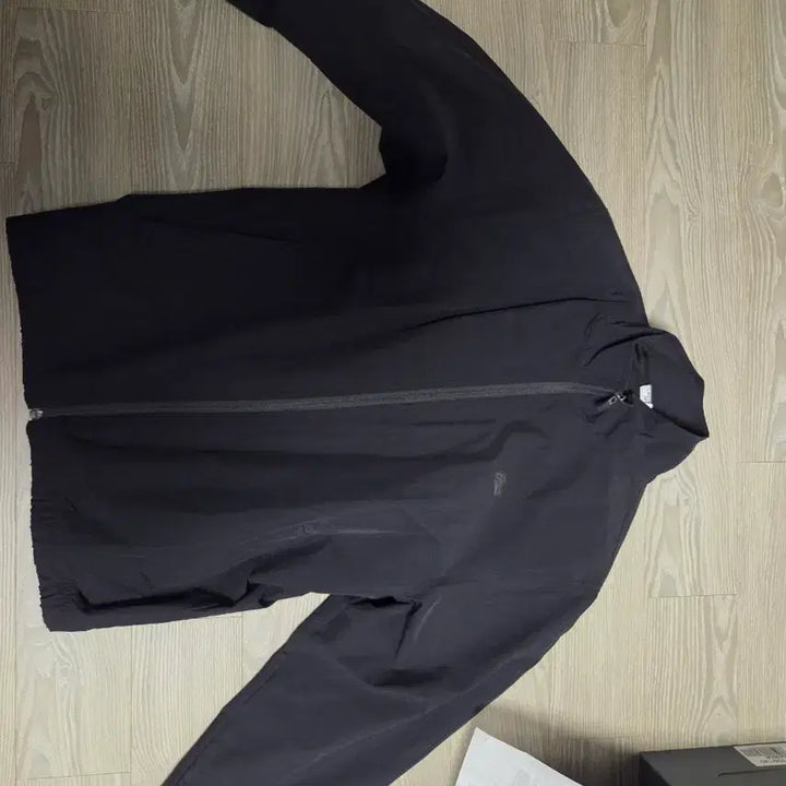[BUNJANG] Lacoste Windbreaker Jacket Size 4 / 라코스테 바람막이 4사이즈