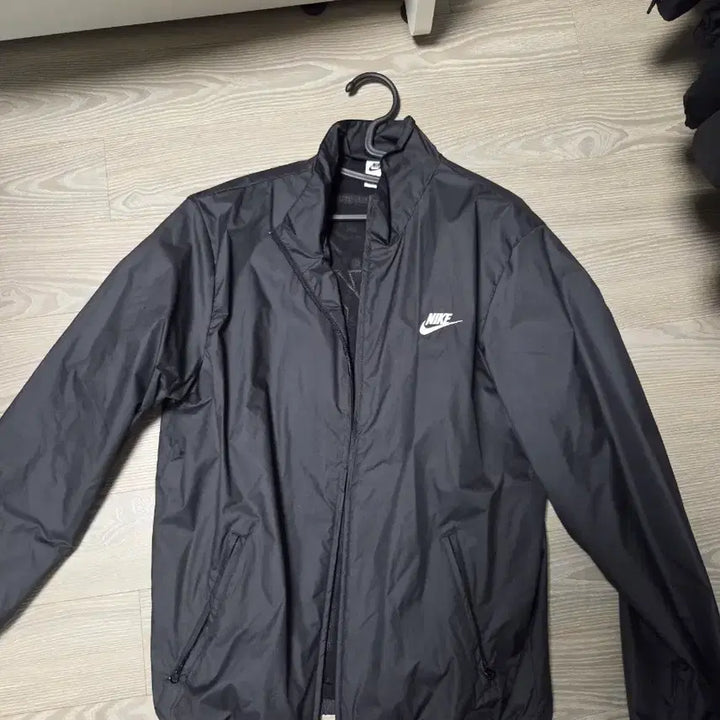 [BUNJANG] Nike Windbreaker Jacket Size 100 / 나이키 바람막이 100사이즈