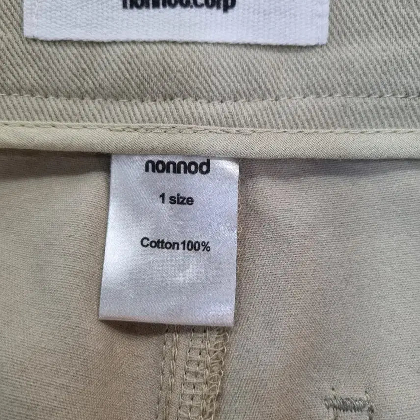[BUNJANG] Nonode Cargo Shorts Beige Size 1 / 논노드 카고 반바지 1사이즈 베이지