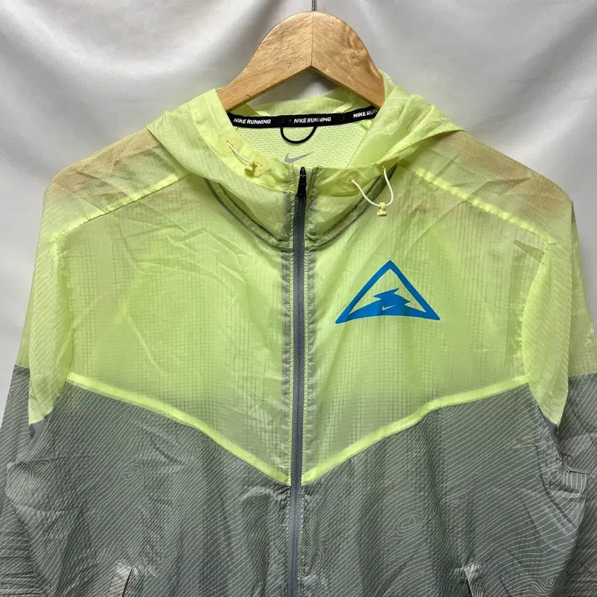 [BUNJANG] Nike Trail Swoosh Windrunner Running Jacket (M) / [정품/M] 나이키 트레일 스우시 윈드러너 런닝 바람막이