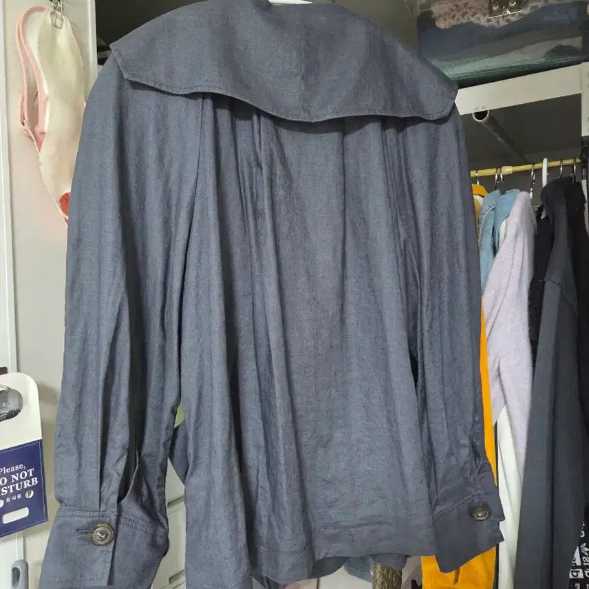[SOLD OUT] 칼 라거펠트 네이비 더블 브레스트 린넨100자켓