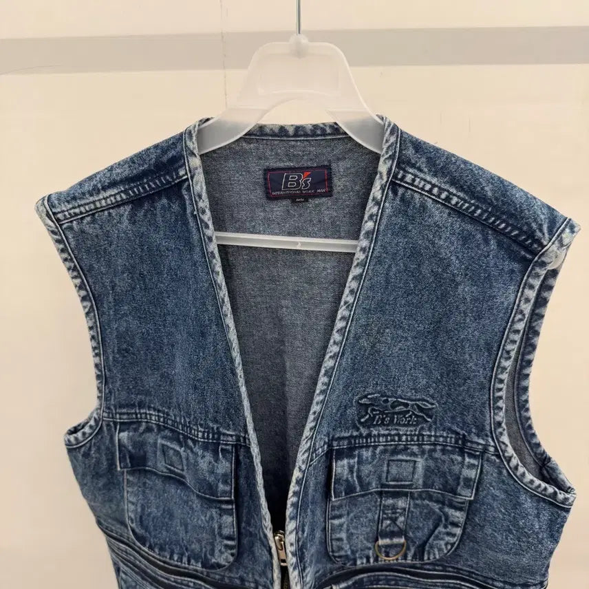 [BUNJANG] Vintage Washed Denim Vest / 빈티지 워시드 데님 베스트