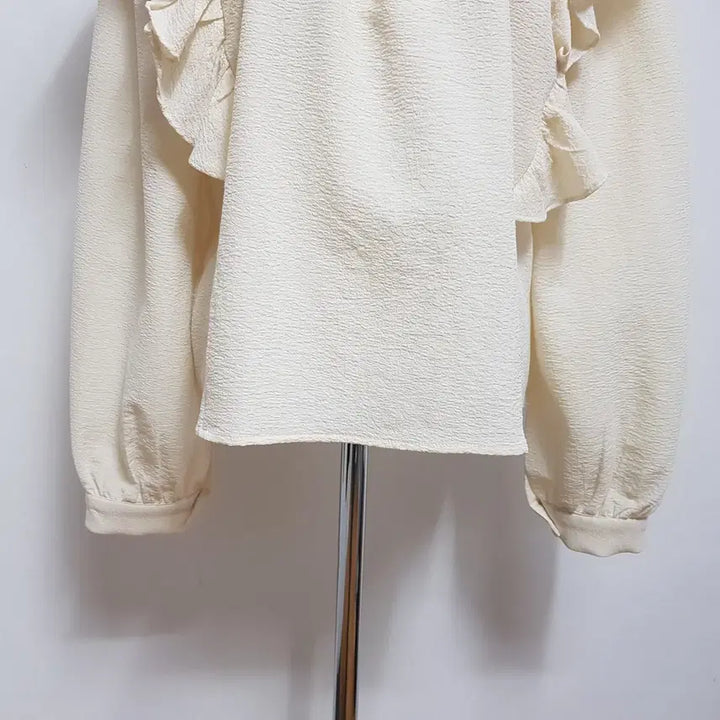 [BUNJANG] DPART Free Size Ivory Blouse / 5200/DPART 여 free사이즈 아이보리블라우스/내옷방