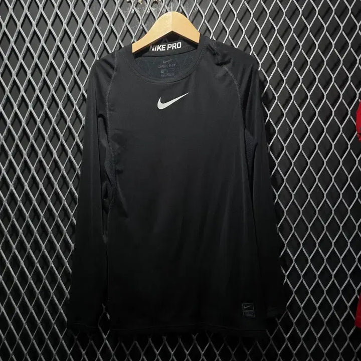 [BUNJANG] Nike Functional Long Sleeve M / 나이키 기능성 긴팔 M