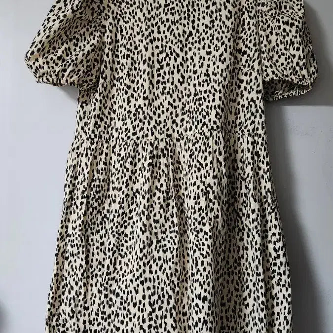 [BUNJANG] Puff Sleeve Leopard Print Mini Dress / 퍼프 반팔 레오파드 패턴 미니 원피스