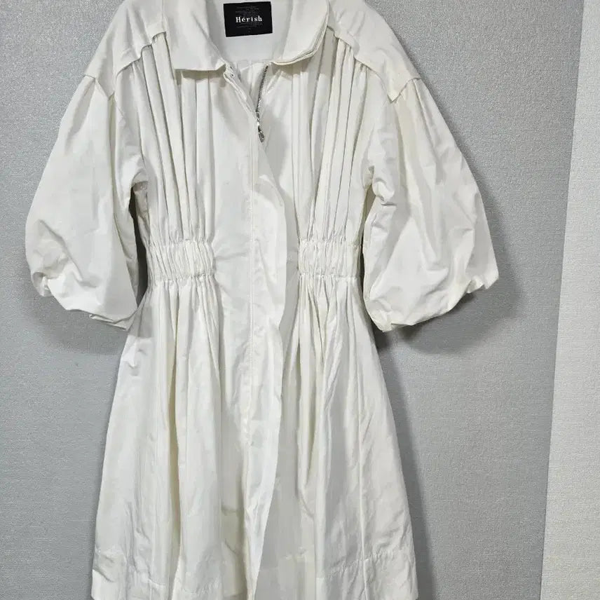 [BUNJANG] Herish Balloon Sleeve Cotton Transitional Coat Size 66 / Herish 벌룬소매 간절기 면코트 66