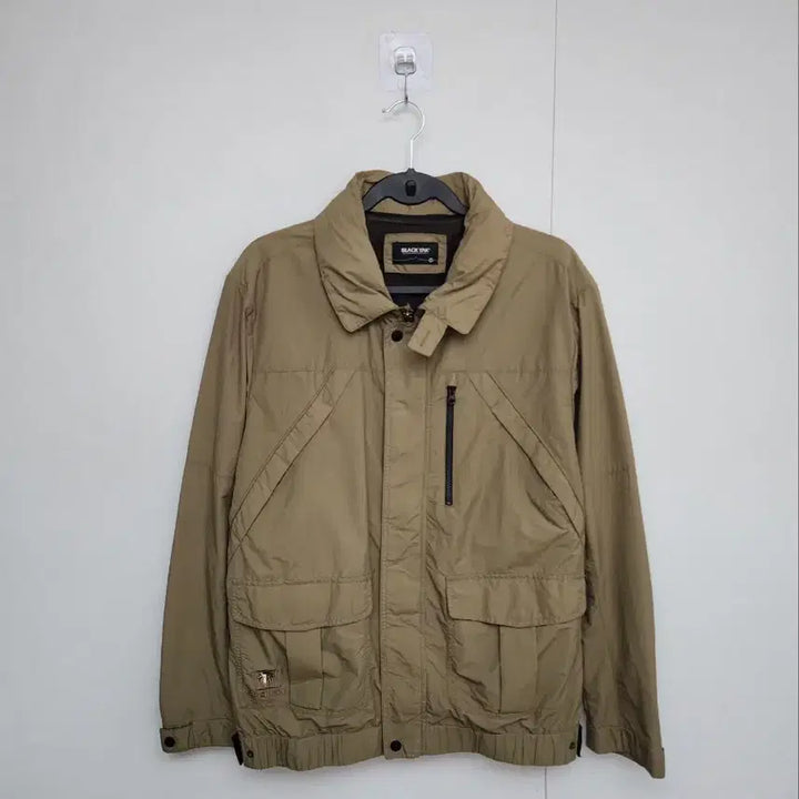 [SOLD OUT] [블랙야크] 105 남 자켓 바람막이 점퍼