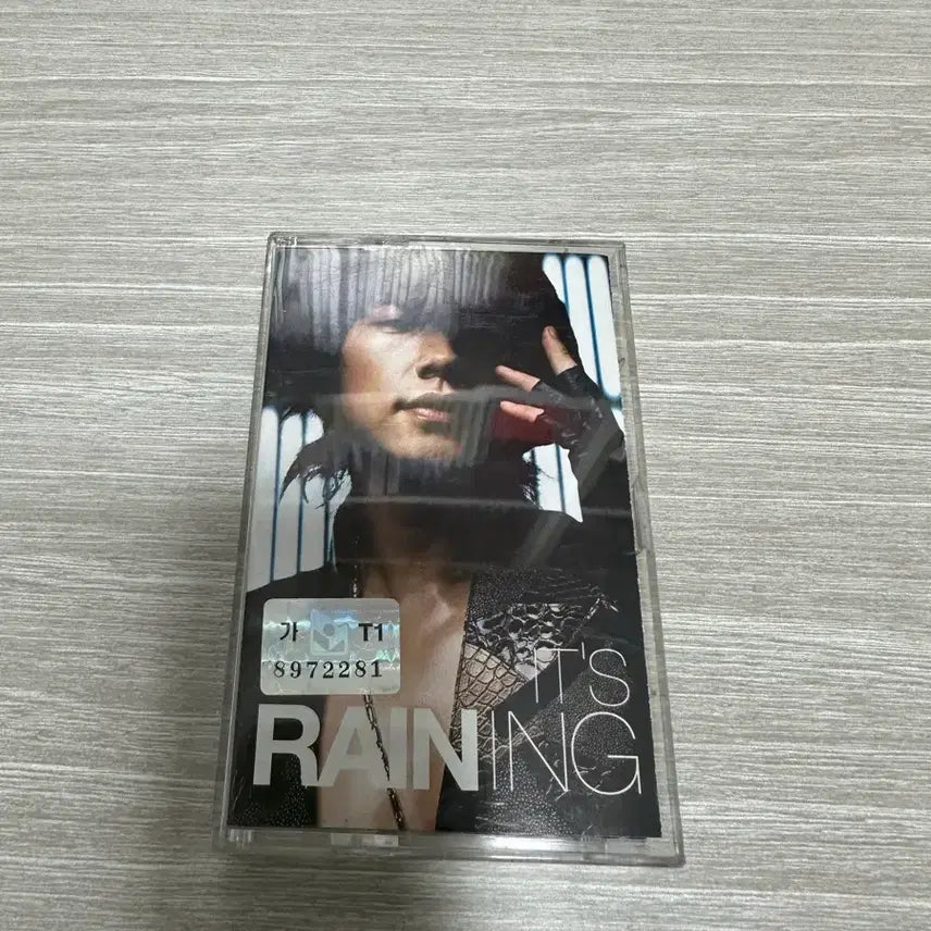 [SOLD OUT] 비 3집 입니다