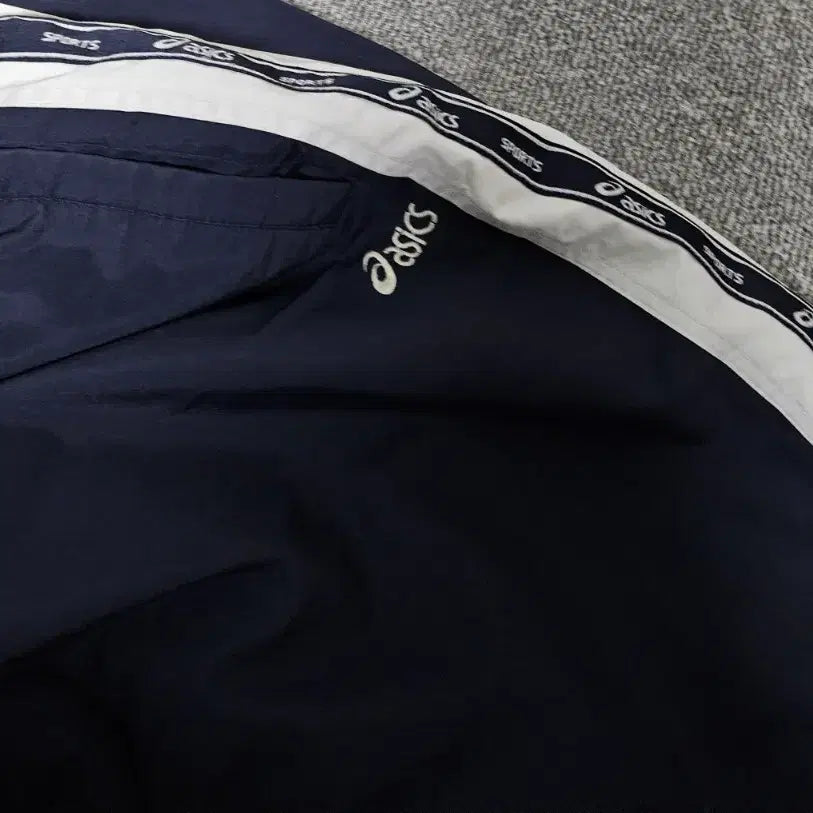 [BUNJANG] Asics Woven Jogger Pants / 아식스 우븐 조거팬츠 트레이닝바지 판매합니다