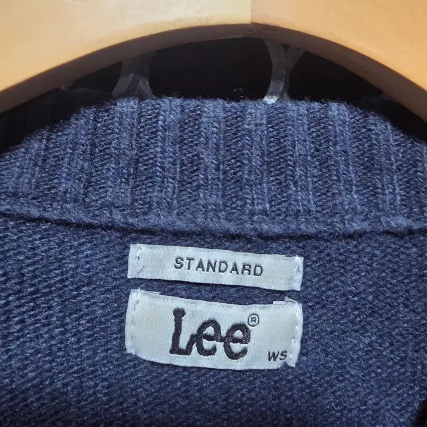 [BUNJANG] LEE Big Logo Knit S / LEE 리 빅로고 니트 S