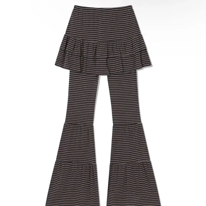 [BUNJANG] Agly Shadow Ruffle Stripe Skirt Pants (Charcoal) / 어글리쉐도우 캉캉 스트라이프 스커트 팬츠(차콜)