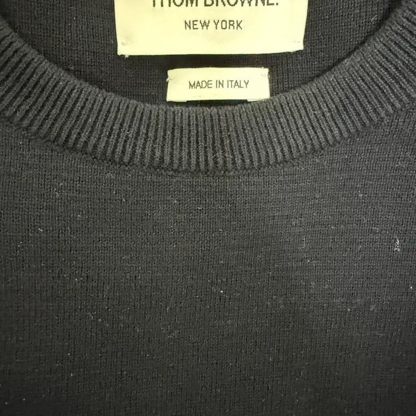 [BUNJANG] Thom Browne Armband Crewneck Sweater Size 1 / [1] 톰브라운 밀라노스티치 암밴드 니트 판매합니다