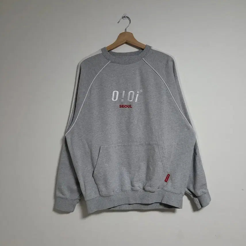 [BUNJANG] 5252 by OIOI Grey Embroidered Logo Sweatshirt / (F) 0!0i 오아이오아이 회색 맨투맨 티셔츠