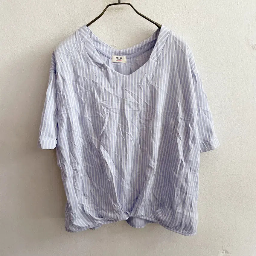 [BUNJANG] Beamshart Blouse / 프리) 빔즈하트 블라우스