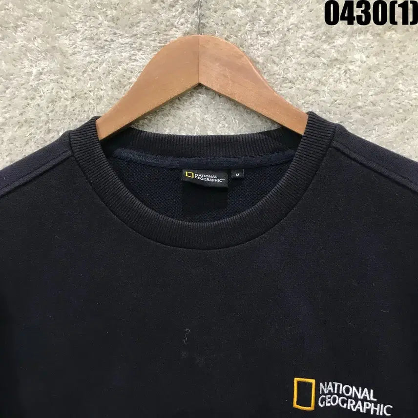 [SOLD OUT] 내셔널지오그래픽 검정색 맨투맨 티셔츠 m