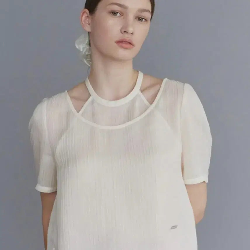 [BUNJANG] Loeuvre Halter Layered Wrinkle Blouse / (고민영 착용) 루에브르 홀터 레이어드 링클 블라우스