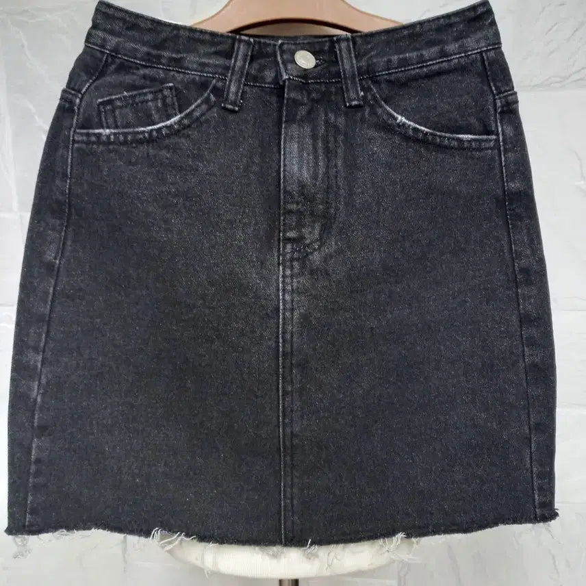 [BUNJANG] BLACK BURN Black Denim Mini Skirt (Size S) / BLACK BURN 블랙 데님 미니스커트 S
