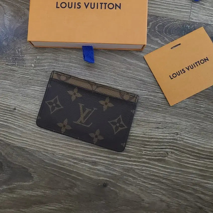 [BUNJANG] Louis Vuitton Monogram Reverse Card Holder / (마지막 가격)루이비통 모노그램 리버스 카드지갑 명품지갑반지갑프라다디올셀