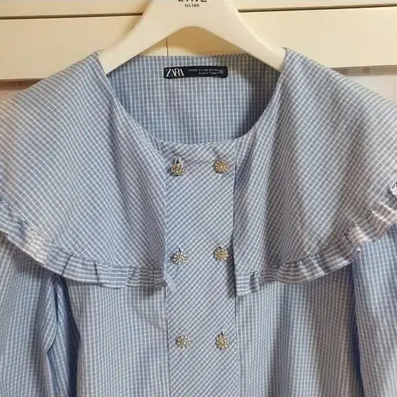[BUNJANG] Zara Ruffle Blouse Stripe Pattern Women&