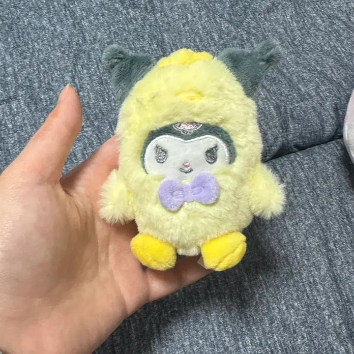 [BUNJANG] Kuromi Chick Plush Charm / 쿠로미 병아리 인형 판매