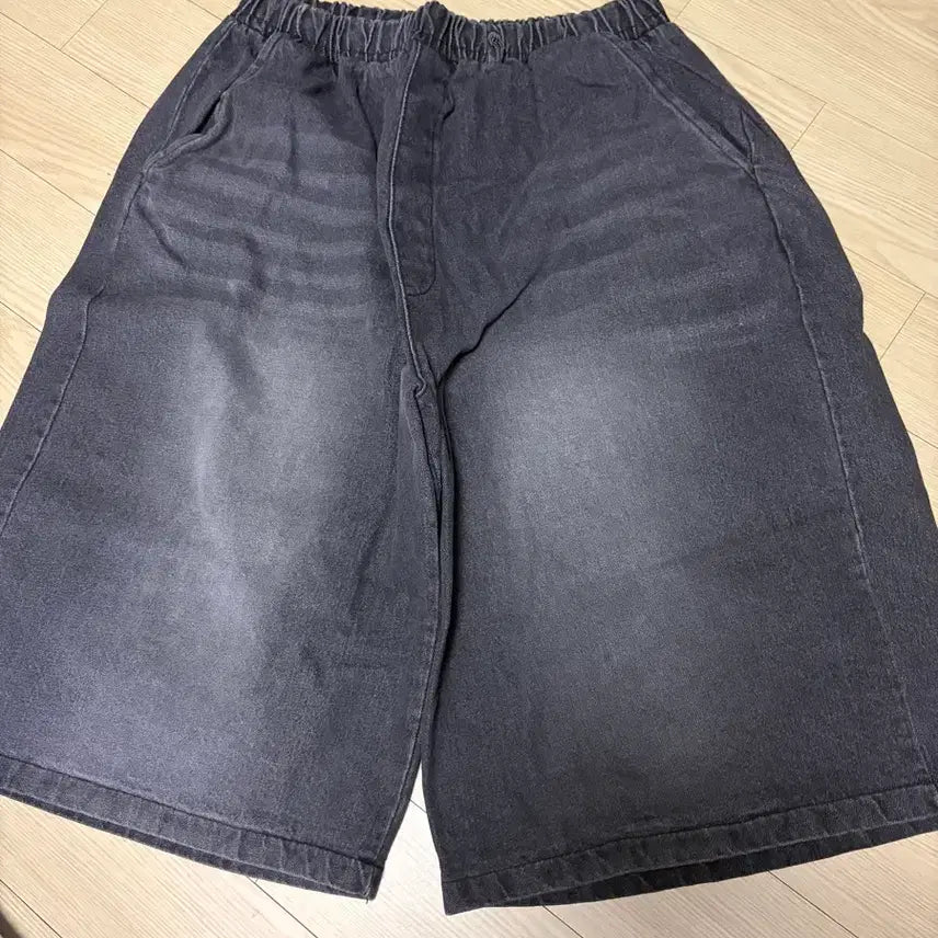 [BUNJANG] Black Washed Bermuda Shorts / 흑청 버뮤다 팬츠