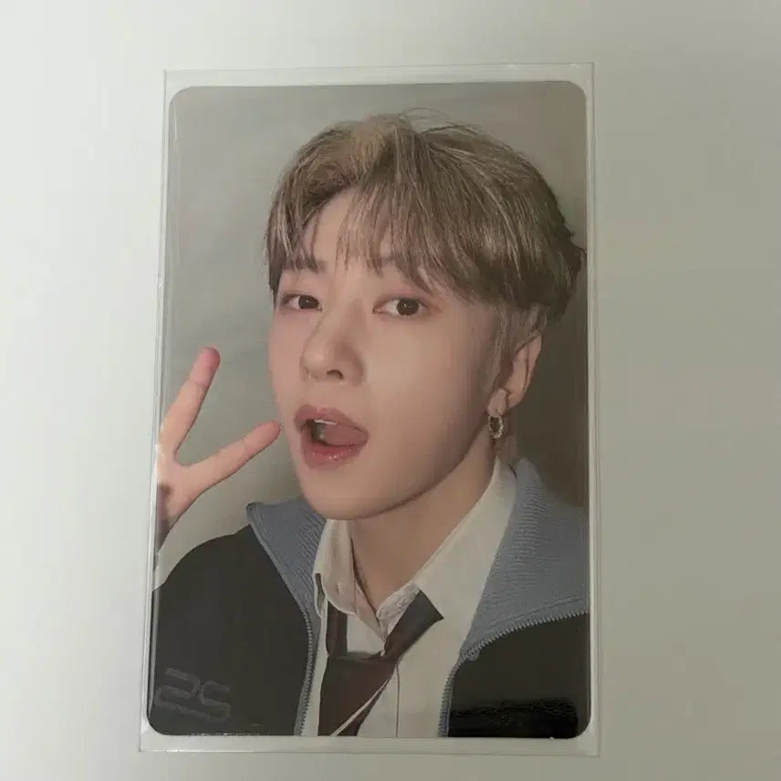 [BUNJANG] ZEROBASEONE Sung Hanbin Photocard / 제로베이스원 석매튜 포카