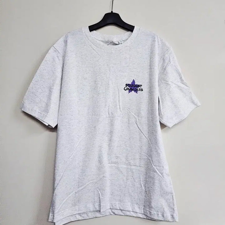 [SOLD OUT] GU 죠죠 콜라보 티셔츠  L택있슴