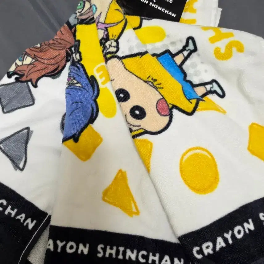 [BUNJANG] Hipmai Crayon Shin-chan Collaboration Towel Bundle Set / 히프마이 신짱구 콜라보 타올 (일괄 운포 1.6)