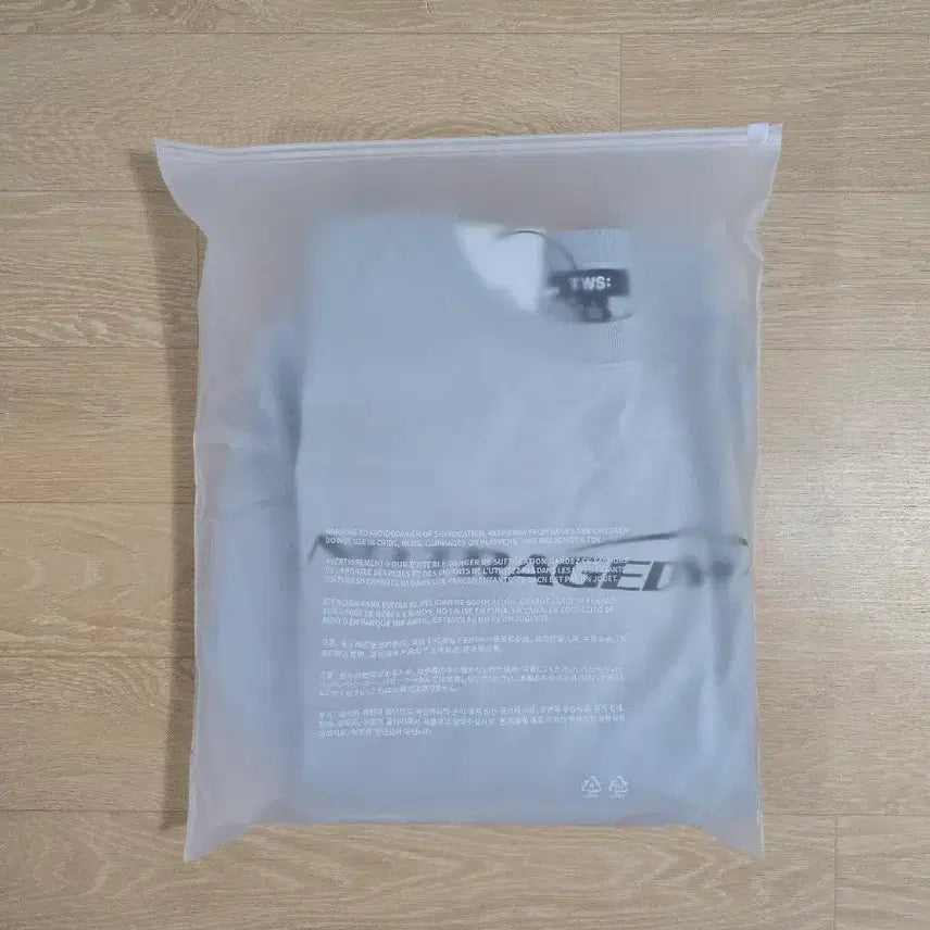[BUNJANG] TWS Setup Large (L) / 투어스 셋업 라지 L