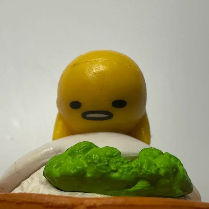 [BUNJANG] Gudetama Donburi Mini Figure / 구데타마 덮밥 미니 피규어