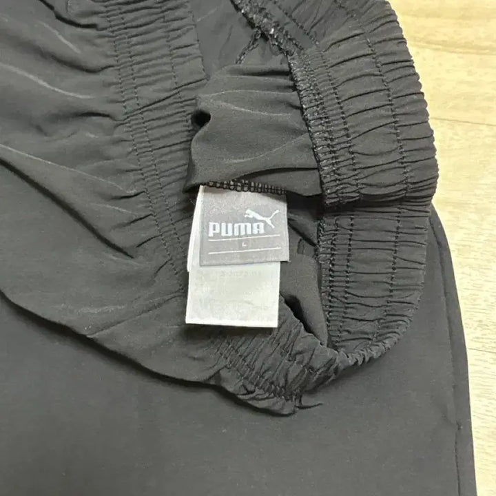 [BUNJANG] Puma Black Shorts (Large) / 남자 퓨마 검정 반바지 (라지)100