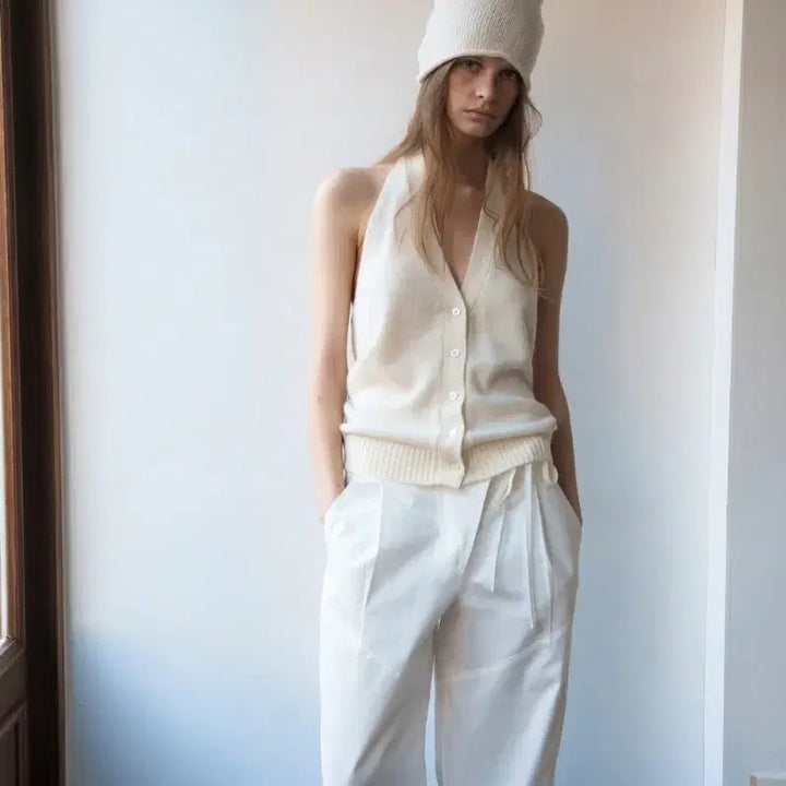 [BUNJANG] Smoothmood Napped Halterneck Knit Cream / 스무드무드 napped halterneck knit cream